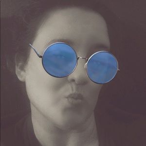 Meet your Posher, Stefanie